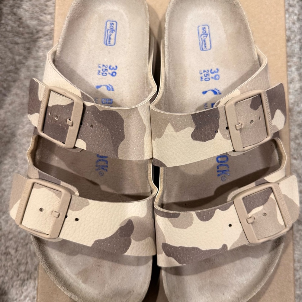 Birkenstock Cream and Brown Sandals with Adjustable Straps